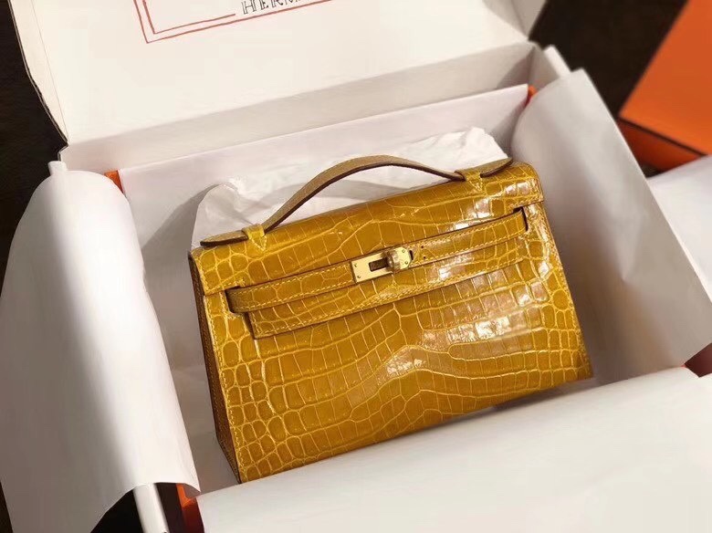 Hermes Mini Kelly Pochette 22cm Bag In Yellow Amber Shiny Alligator Leather